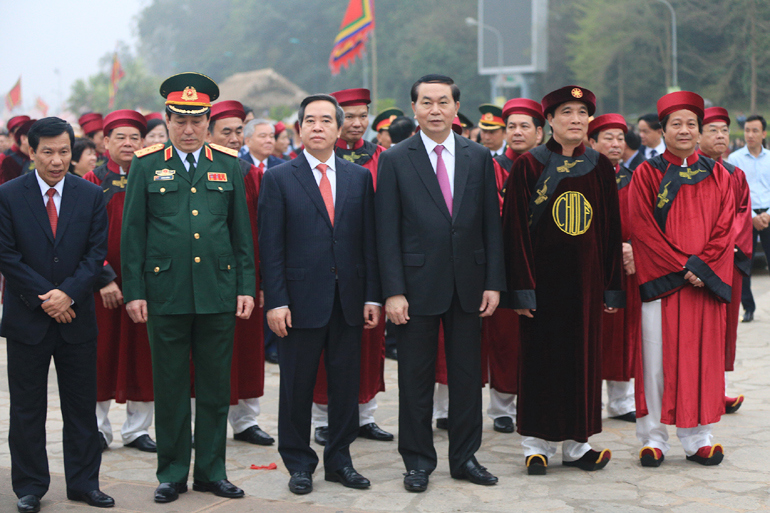 Chủ tịch nước Trần Đại Quang dâng hương tưởng nhớ các Vua Hùng - Ảnh 2