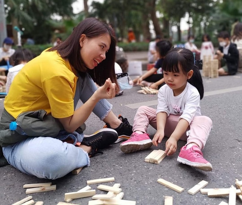 [Ảnh] Cuối tuần, Tam Chúc ''vỡ trận'', nhiều điểm vui chơi đông đúc - Ảnh 8