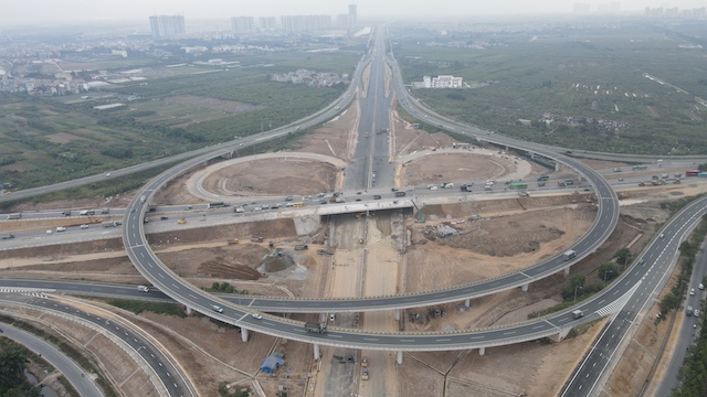 Nút giao Vành đai 3 với cao tốc Hà Nội - Hải Phòng vượt tiến độ 2 tháng - Ảnh 9