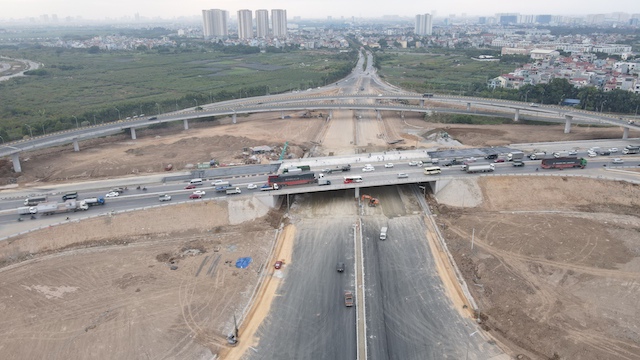 Nút giao Vành đai 3 với cao tốc Hà Nội - Hải Phòng vượt tiến độ 2 tháng - Ảnh 8