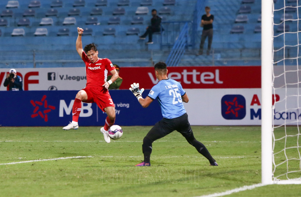 Vòng 3 V-League 2021: Viettel có chiến thắng đầu tiên, TP Hồ Chí Minh để thua Than Quảng Ninh - Ảnh 1