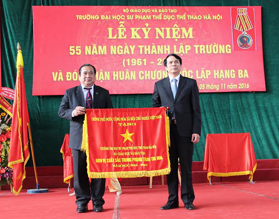 Đại học Sư phạm TDTT Hà Nội đón nhận Huân chương Độc lập hạng Ba - Ảnh 2