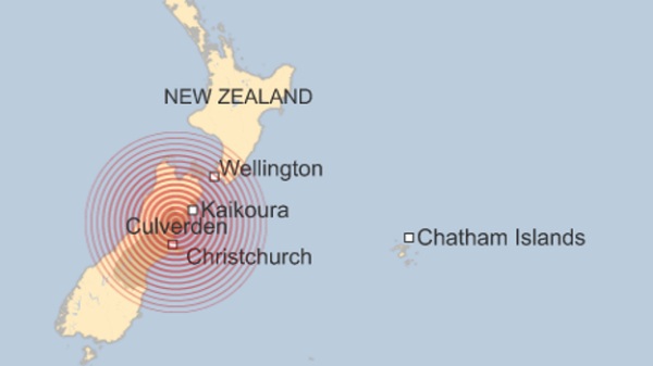 Động đất "xẻ nát" đường ở New Zealand - Ảnh 5