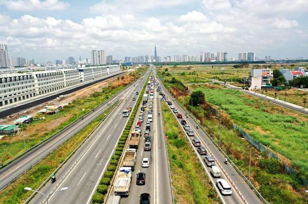 Đề xuất chi 36.000 tỷ đồng làm cao tốc TP Hồ Chí Minh - Thủ Dầu Một - Chơn Thành - Ảnh 1