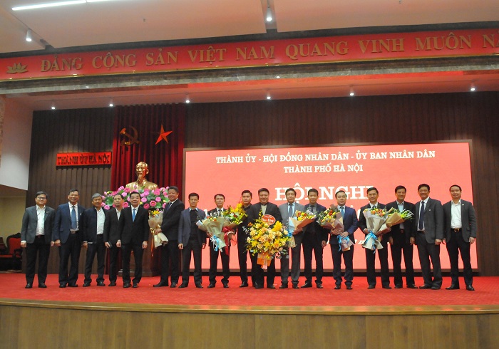Công bố các quyết định của Thủ tướng Chính phủ về chuẩn y kết quả bầu bổ sung Phó Chủ tịch UBND TP Hà Nội - Ảnh 3