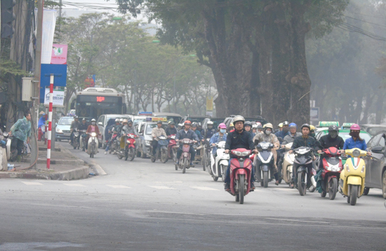 Truy “thủ phạm” gây ô nhiễm không khí ở Hà Nội - Ảnh 1
