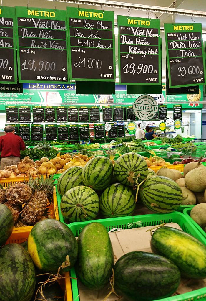 Giá bán dưa hấu tại siêu thị cao gấp 2 lần thị trường - Ảnh 4