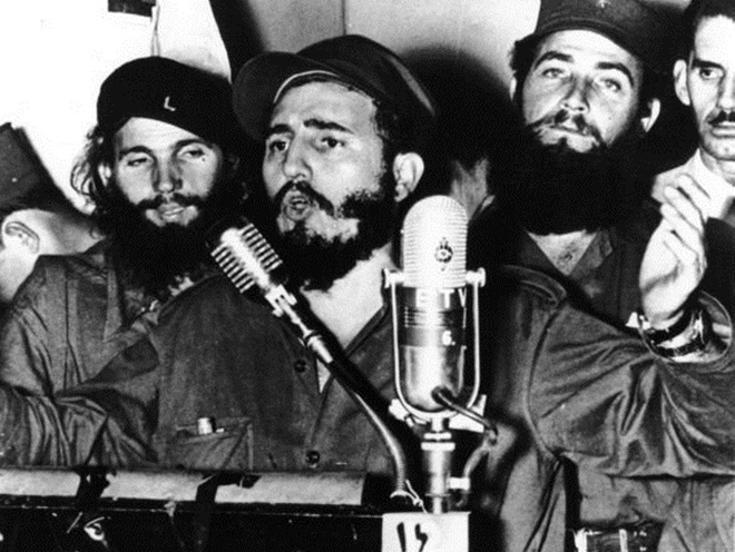 Cuộc đời lãnh tụ Cuba Fidel Castro qua ảnh - Ảnh 4