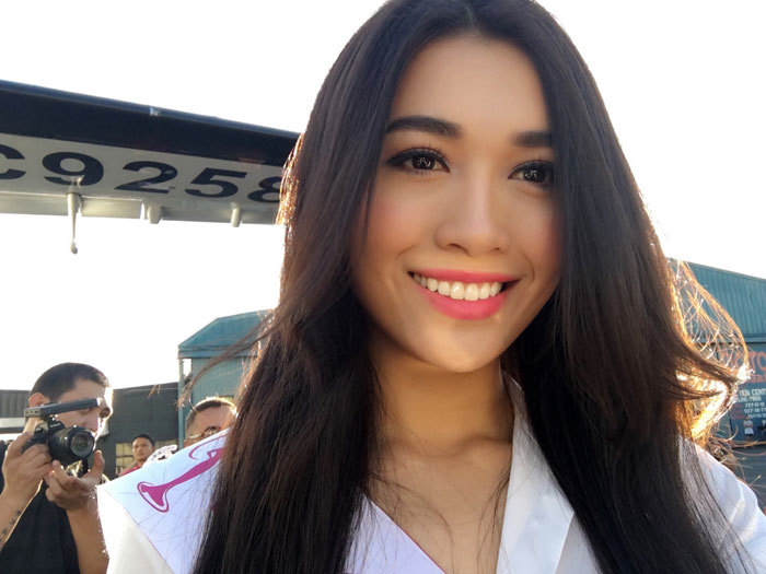Người đẹp Việt hở bạo trước thí sinh Miss Universe - Ảnh 11