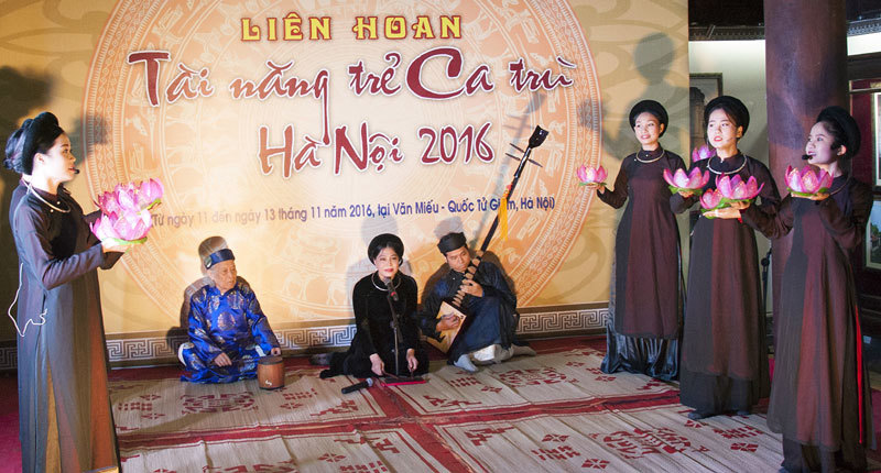 Liên hoan tài năng trẻ ca trù Hà Nội - 2016 - Ảnh 6