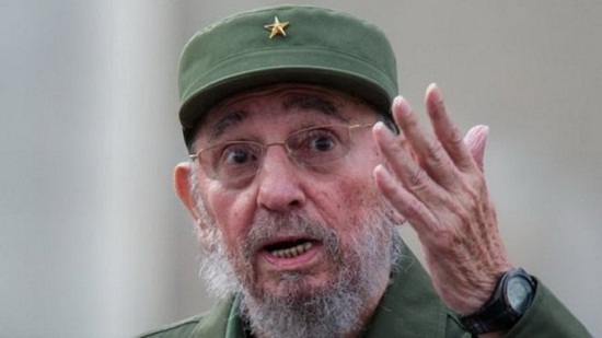 Nhà tư lệnh huyền thoại Fidel Castro của Cuba qua đời ở tuổi 90 - Ảnh 1