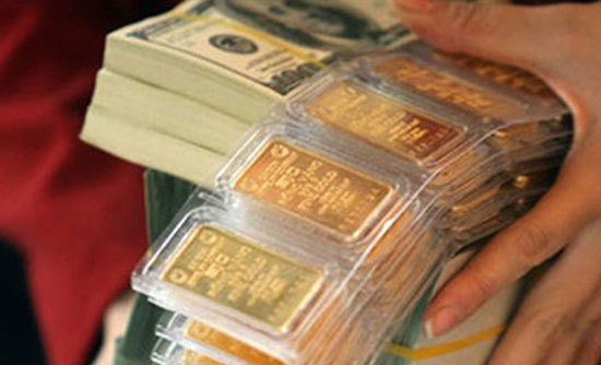 Giá USD tuột dốc, giá vàng tăng mạnh trong tuần đầu năm mới - Ảnh 1