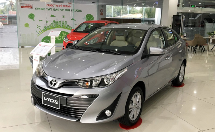 Giá xe ô tô hôm nay 13/11: Toyota Vios thấp nhất ở mức 470 triệu đồng - Ảnh 1