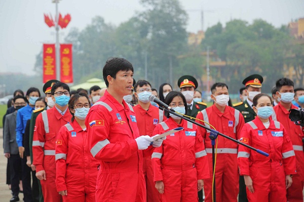 Người lao động Dầu khí báo công lên Chủ tịch Hồ Chí Minh - Ảnh 2