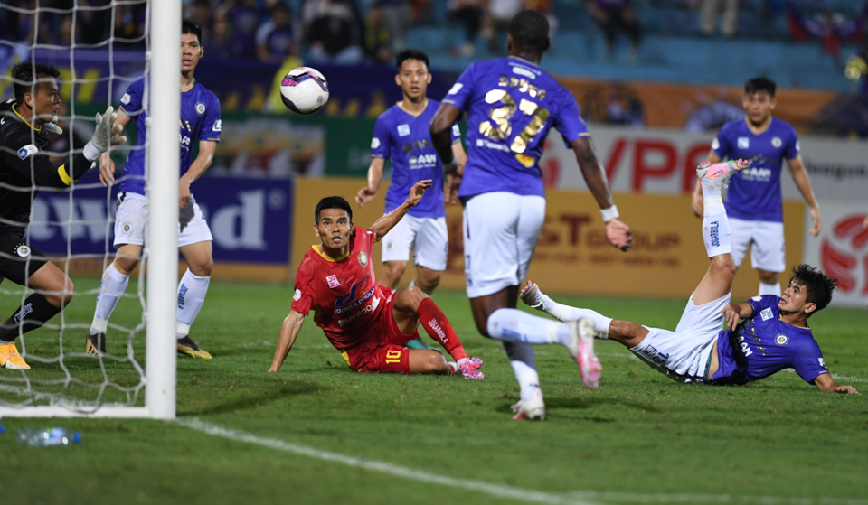 Vòng 4 V-League 2021: Thanh Hoá để thua Hà Nội FC, SLNA đánh bại Than Quảng Ninh - Ảnh 4