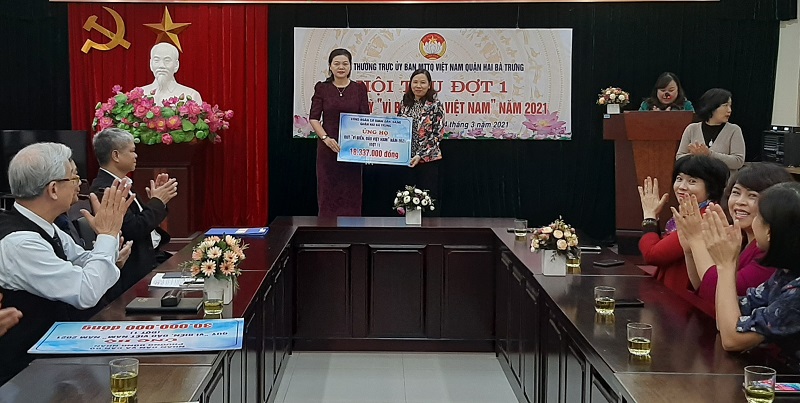 Quận Hai Bà Trưng: Vận động ủng hộ Quỹ "Vì biển đảo Việt Nam" (đợt 1) được 430 triệu đồng - Ảnh 1