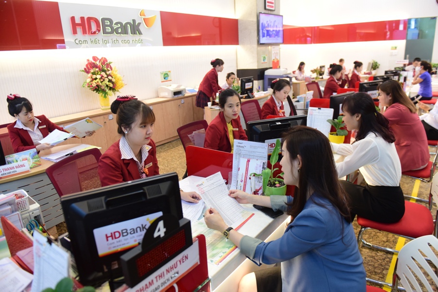 HDBank dành hơn 1,5 tỷ đồng ưu đãi tri ân dịp 20/11 - Ảnh 1