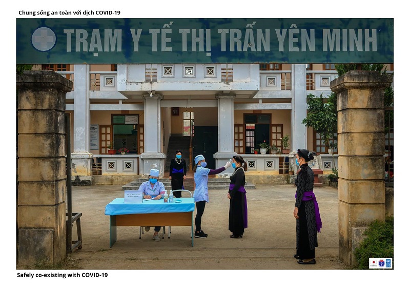 Yên Minh, Hà Giang: Nét đẹp trong lao động sản xuất kết hợp với các biện pháp phòng, chống dịch bệnh Covid-19 hiệu quả - Ảnh 1
