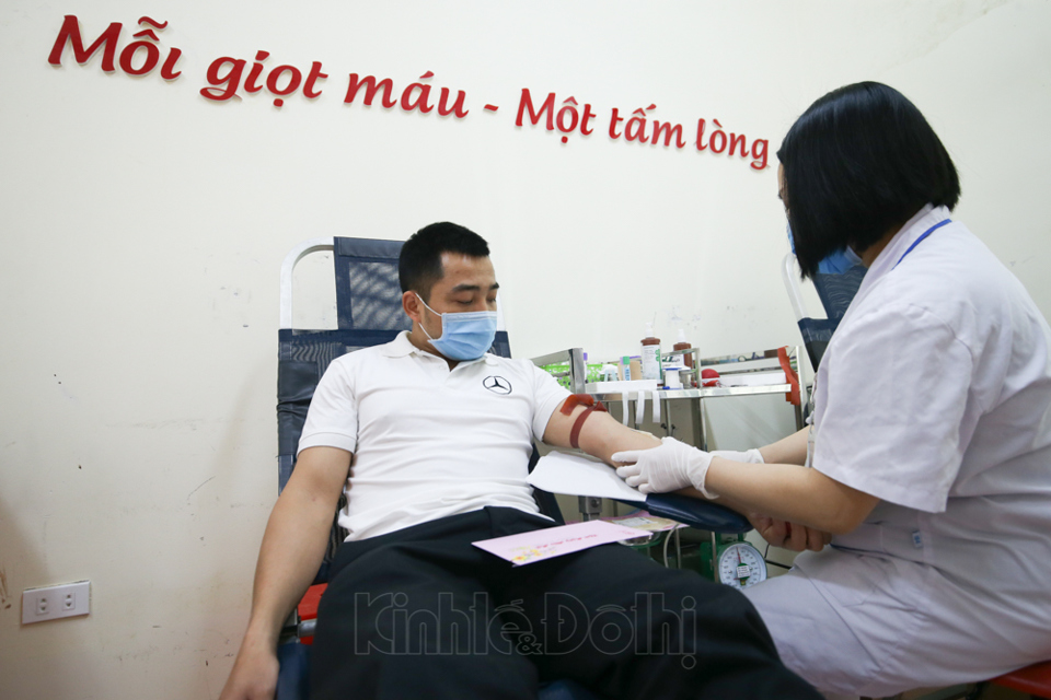[Ảnh] Hà Nội: Mở lại các điểm hiến máu cố định sau Tết Nguyên đán 2021 - Ảnh 10
