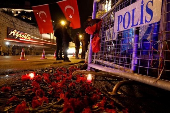 IS nhận trách nhiệm vụ xả súng ở Istanbul - Ảnh 1