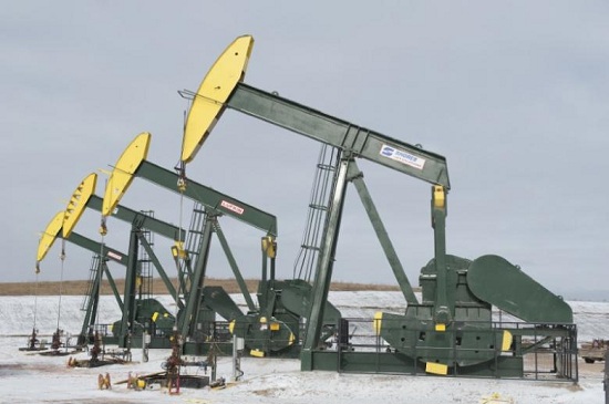 Các nước ngoài OPEC đồng ý cắt giảm sản lượng dầu - Ảnh 1