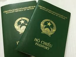 Công dân Việt Nam được miễn visa du lịch 48 quốc gia và vùng lãnh thổ - Ảnh 1
