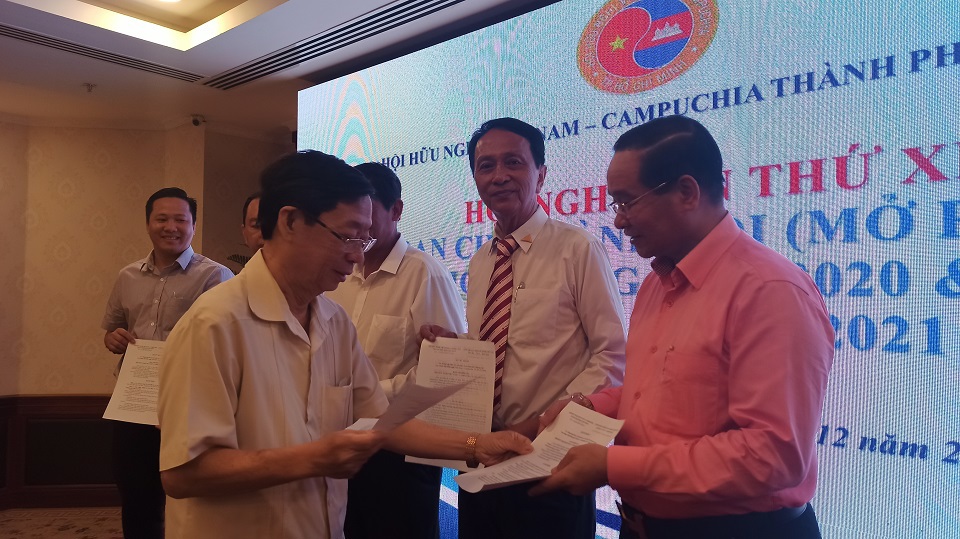 Hội Hữu nghị Việt Nam - Campuchia TP Hồ Chí Minh ra mắt Trung tâm xúc tiến thương mại - Ảnh 1