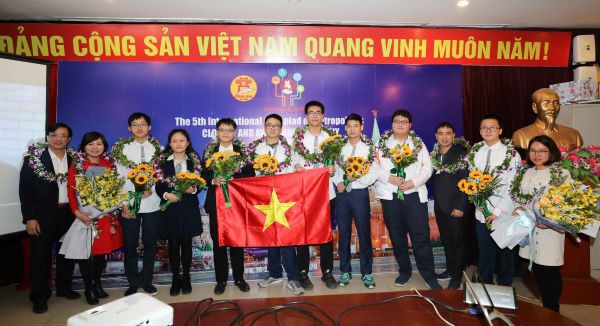 Học sinh Hà Nội giành 5 Huy chương Vàng Olympic Quốc tế IOM lần thứ V - Ảnh 1