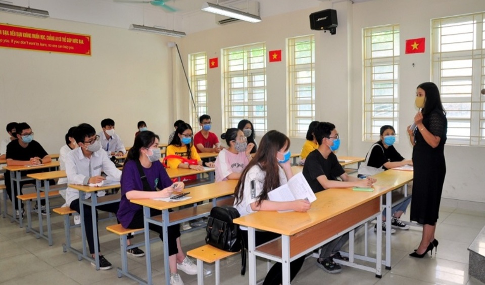 Quảng Ninh: Học sinh đi học trở lại từ ngày 1/3/2021 - Ảnh 1