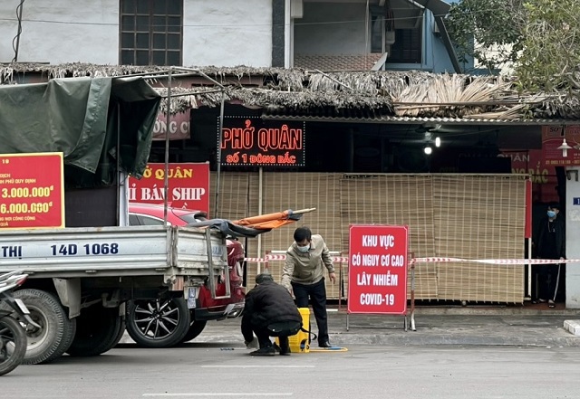 Hạ Long: Phạt tiền cơ sở kinh doanh không chấp hành quy định phòng chống dịch - Ảnh 1