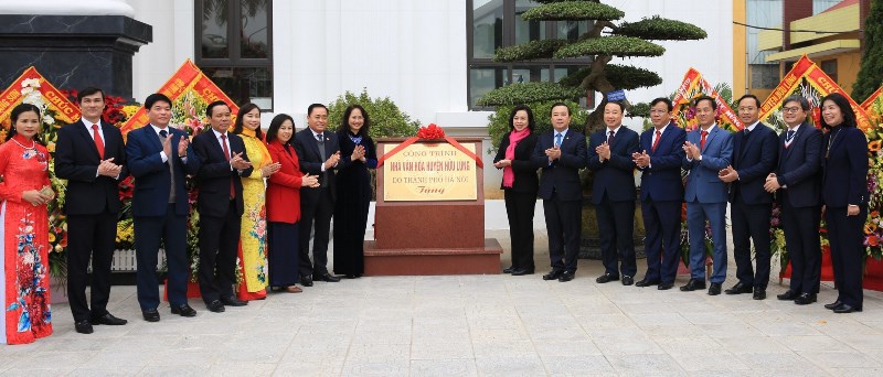 Khánh thành công trình Nhà văn hóa do TP Hà Nội tặng huyện Hữu Lũng - Ảnh 2