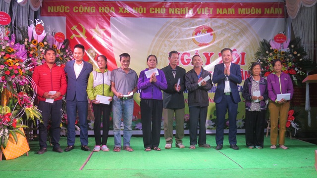 Phó Bí thư Thành uỷ Nguyễn Văn Phong dự Ngày hội Đại đoàn kết tại huyện Phú Xuyên: Tiếp tục xây dựng khu dân cư vững mạnh - Ảnh 3