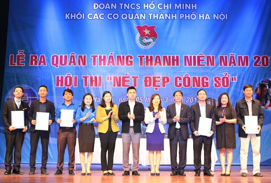 Đoàn khối cơ quan TP ra quân Tháng thanh niên năm 2017 - Ảnh 2