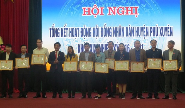 Huyện Phú Xuyên tăng thời gian cho hoạt động chất vấn tại các kỳ họp HĐND - Ảnh 2