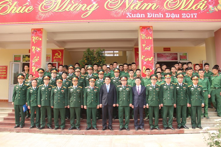 Chủ tịch Nguyễn Đức Chung yêu cầu Tiểu đoàn Trinh sát 20 không để bị động trong mọi tình huống - Ảnh 4