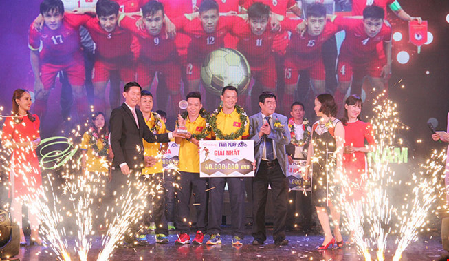 Tuyển Futsal Việt Nam nhận giải thưởng Fair-play 2016 - Ảnh 1