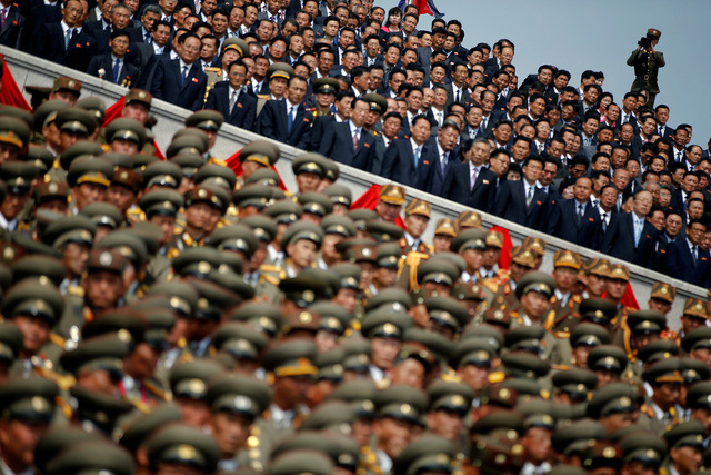 Toàn cảnh sức mạnh binh lực và vũ khí của Triều Tiên tại lễ diễu binh - Ảnh 18