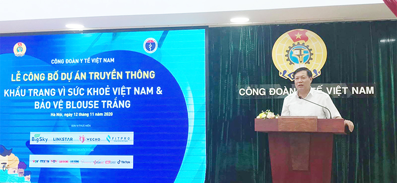 Tiêu thụ 5 triệu khẩu trang mang thông điệp vì sức khỏe Việt Nam và bảo vệ Blouse trắng - Ảnh 1