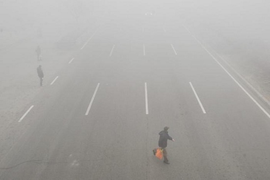 Mức độ ô nhiễm không khí ở Trung Quốc vượt quy định của WTO - Ảnh 1