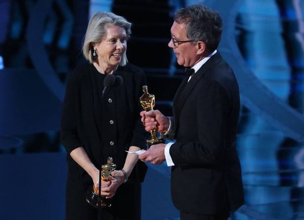 Oscar lần thứ 89: "Sốc" với màn xướng nhầm phim thắng giải - Ảnh 19