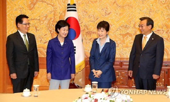 Căng thẳng chính trị, Tổng thống Hàn Quốc hội đàm với đảng đối lập - Ảnh 1