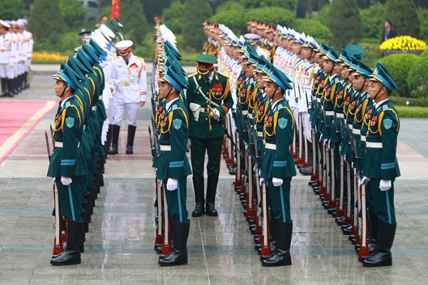 Hình ảnh về lễ đón Nhà vua và Hoàng hậu Nhật Bản tại Hà Nội - Ảnh 3