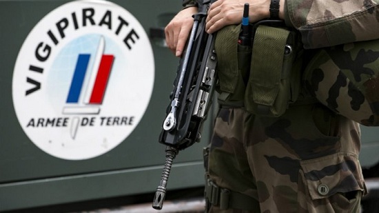 Pháp tiếp tục kéo dài tình trạng khẩn cấp tới tháng 7/2017 - Ảnh 1