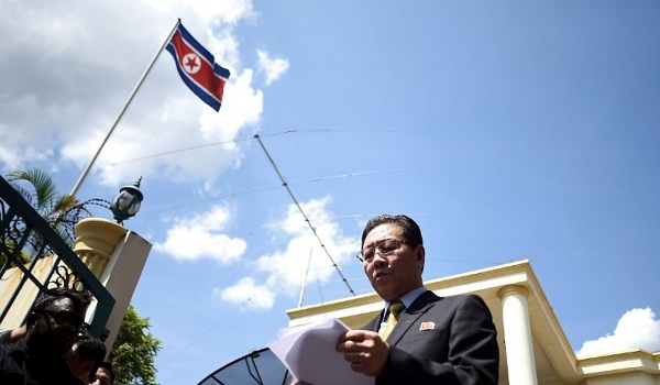 Malaysia trục xuất Đại sứ Triều Tiên sau vụ sát hại công dân Triều Tiên - Ảnh 1