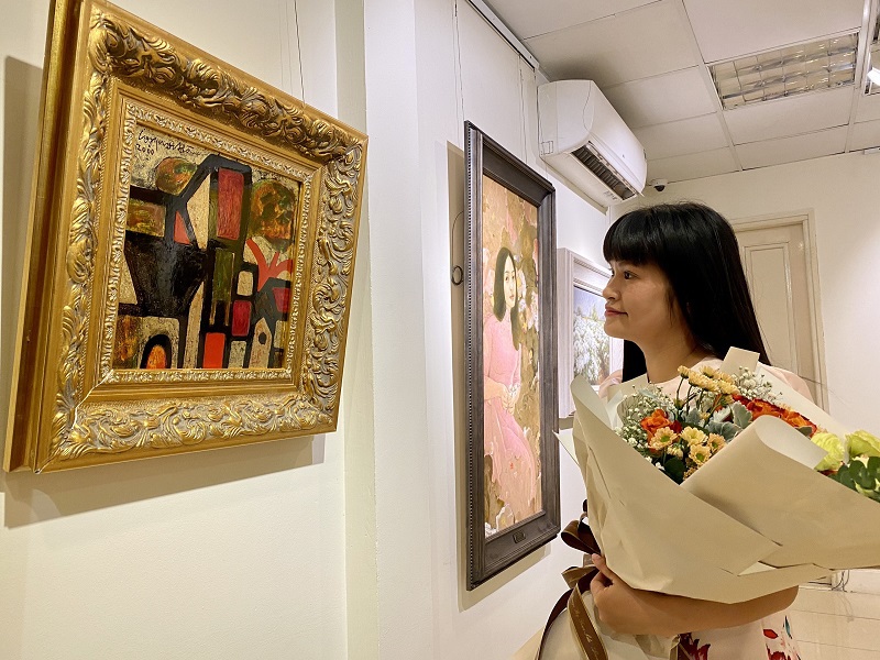 Nét đẹp mùa thu Hà Nội được trưng bày tại triển lãm tranh ASEAN - Ảnh 8