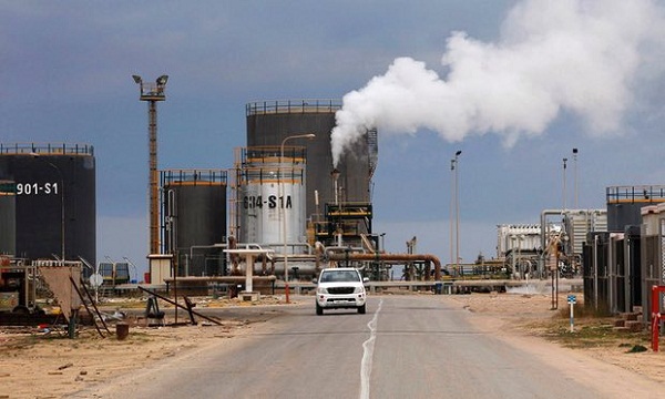 Nga ký hợp đồng dầu khí với Libya nhằm gia tăng ảnh hưởng - Ảnh 1