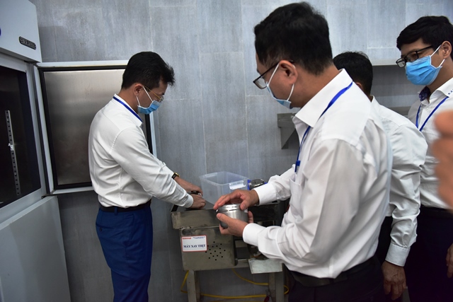 Tập huấn phòng chống ngộ độc thức ăn tại trường THCS Nhật Tân bị ngộ độc - Ảnh 5