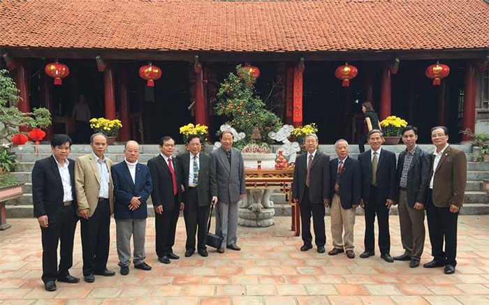 Nguyên lãnh đạo TP Hà Nội thăm, chúc Tết cán bộ, Nhân dân Phù Đổng - Ảnh 3