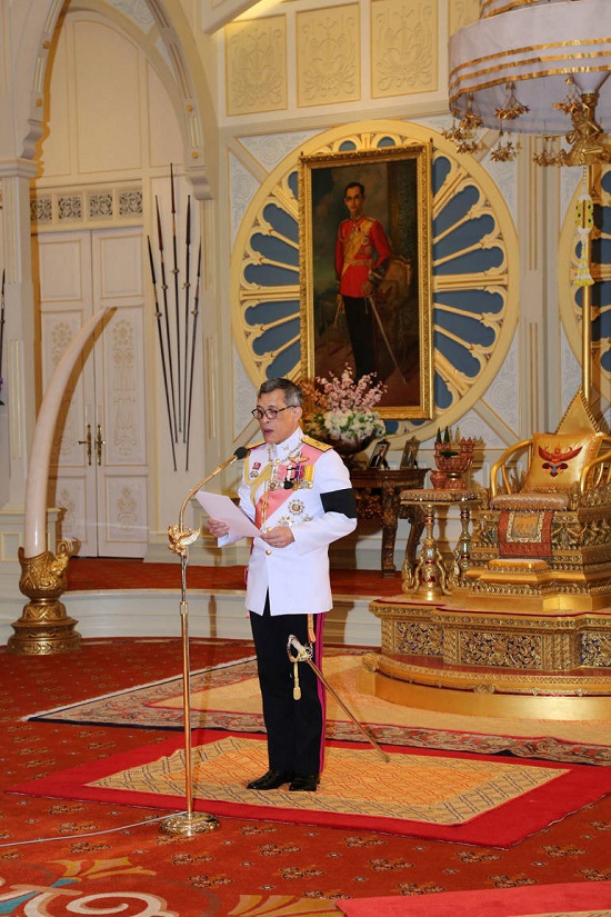 Nhiều quốc gia gửi lời chúc mừng Tân vương Thái Lan - Ảnh 3