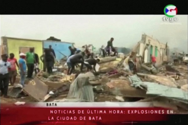 Nổ lớn ở doanh trại tại Guinea Xích đạo: Ít nhất 20 người thiệt mạng, hơn 600 người bị thương - Ảnh 1